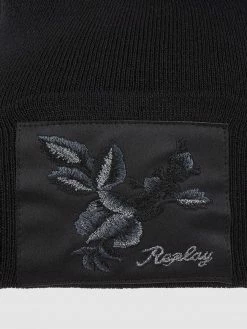 Replay Mütze Mit Logo-Aufnäher - Schwarz 3 Replay Mütze Mit Logo-Aufnäher - Schwarz -ARMEDANGELS-shop 895l4ii26gol8kqh6l134c9n9h63cdpl8l6jaj1na0q38cqka0rkgk2g8p7k4cqb8gsjekib91232e1pa8o34chi6sp6cc9m65ij4c9k74r64e336cq30e31cor68p1o6th62d0