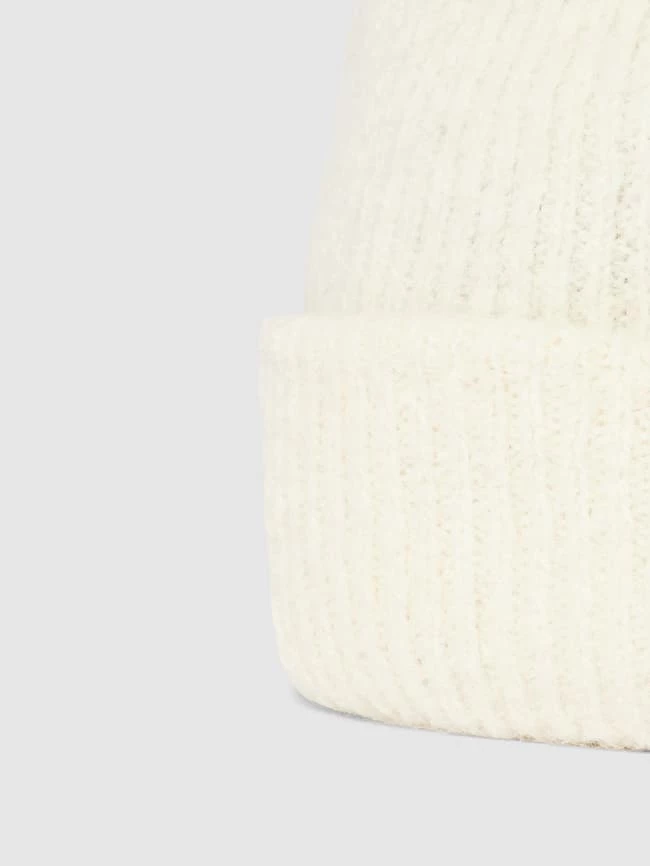 Esprit Beanie Mit Label-Detail - Offwhite – Bild 2